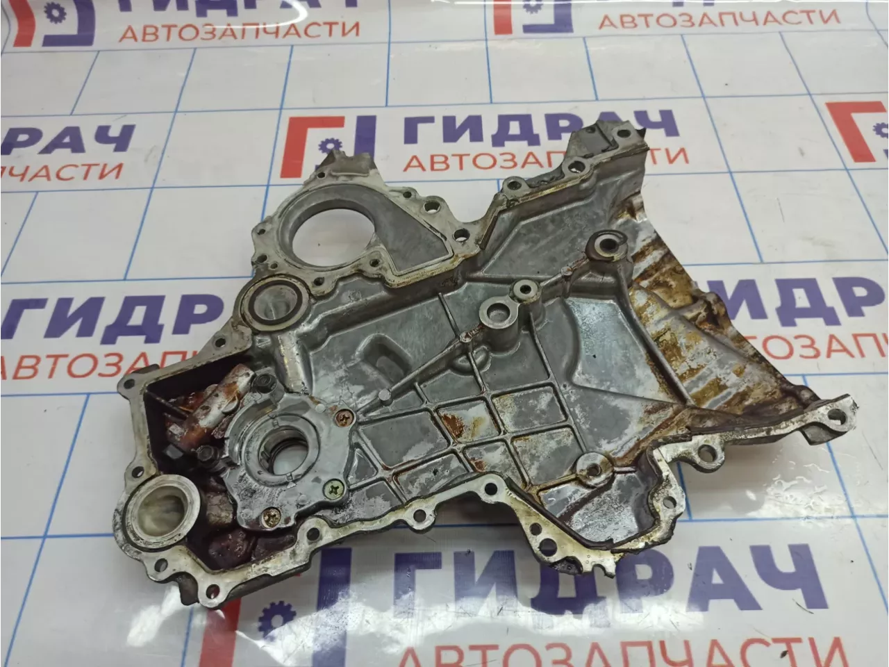 Крышка двигателя передняя Hyundai Solaris (RB) 21350-2B000.